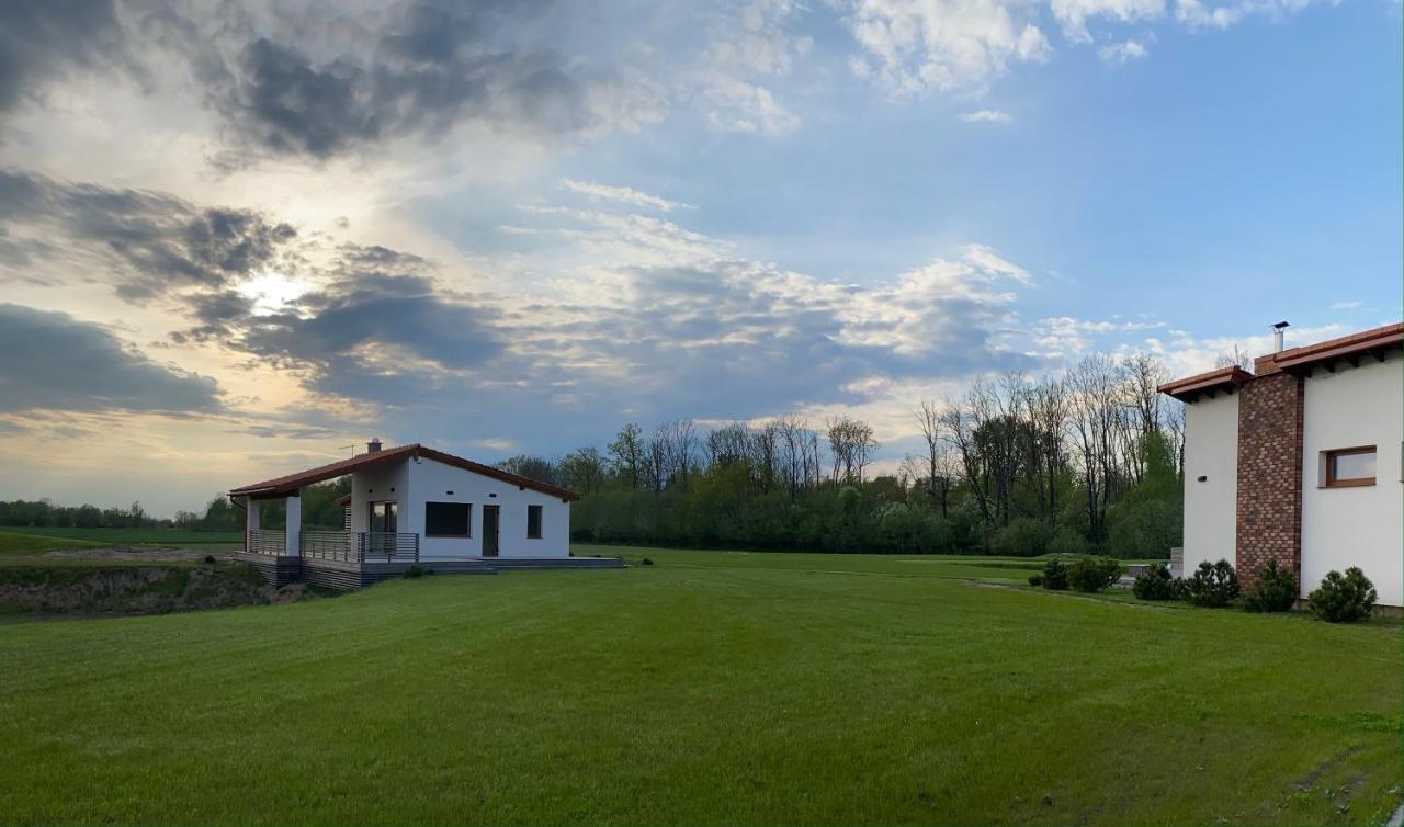 Sodyba Peledu Medus Vainekoniai Exterior photo